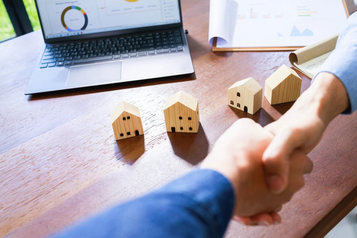 Réussir une vente aux enchères immobilières : les clés du succès